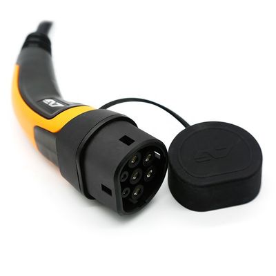 Type de 3 phases - 2 à dactylographier - 2 matériel du câble IP67 TPU d'EV pour le remplissage de voiture